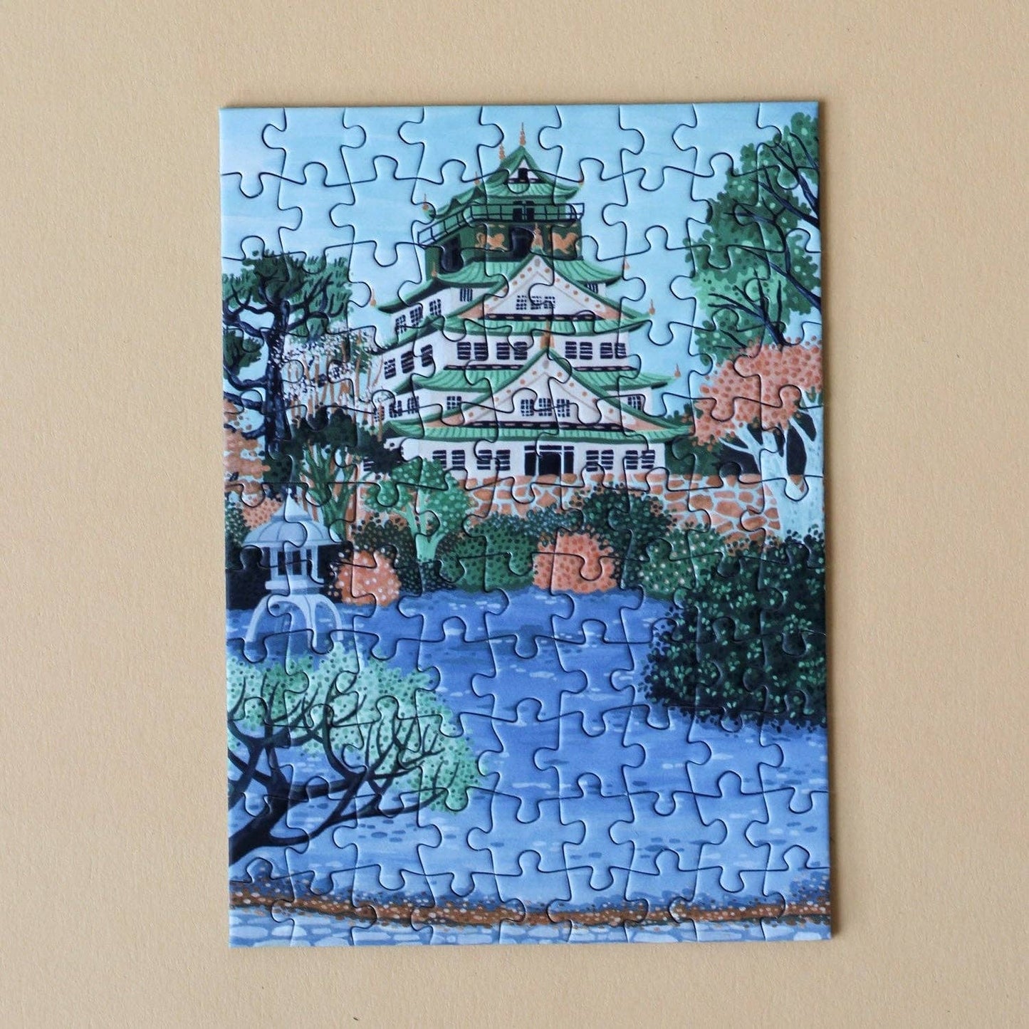 Osaka Castle mini puzzle, 99 pieces