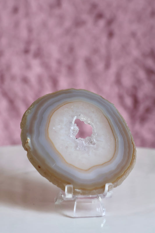 Agate Slice on stand 001