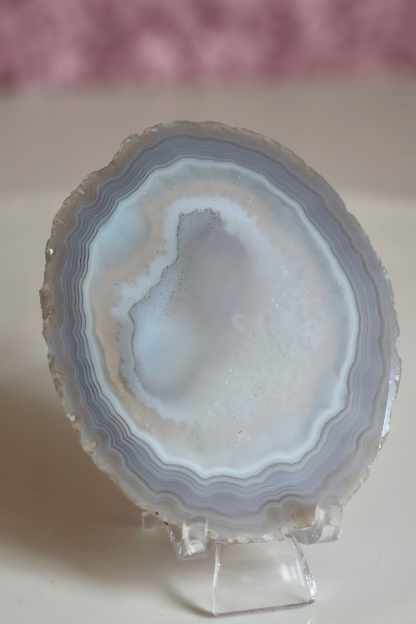 Agate Slice on stand 002
