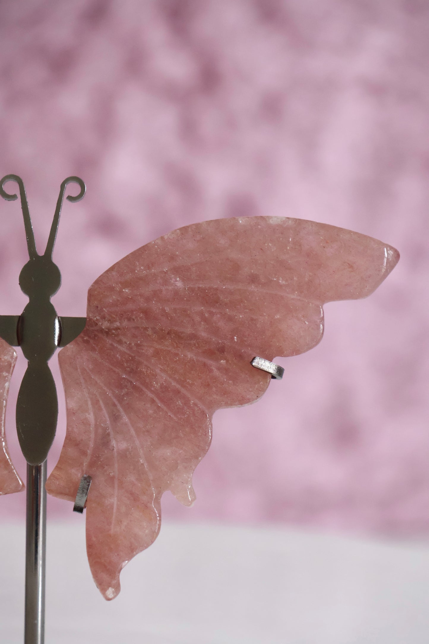 Butterfly Wings - Strawberry Quartz (Q)