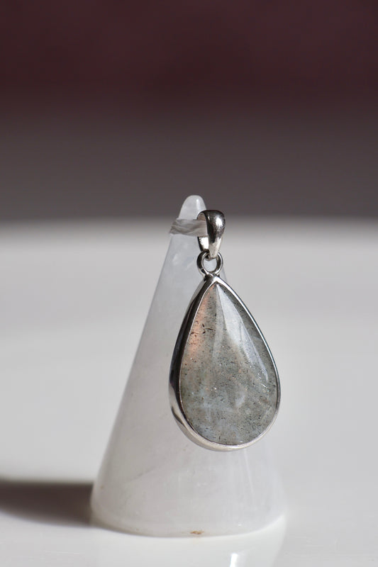 Labradorite Pendant