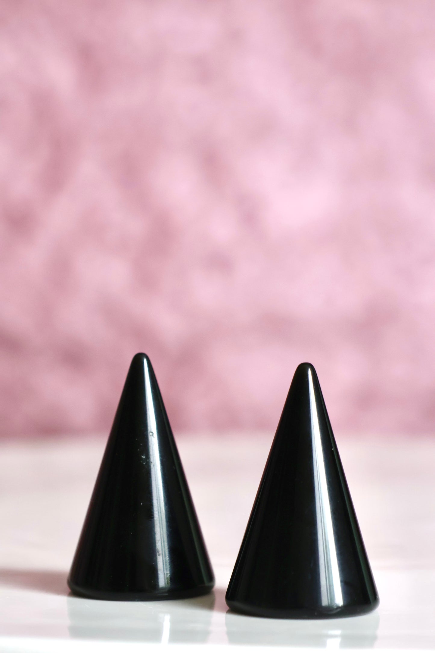 Obsidian Ring Holder