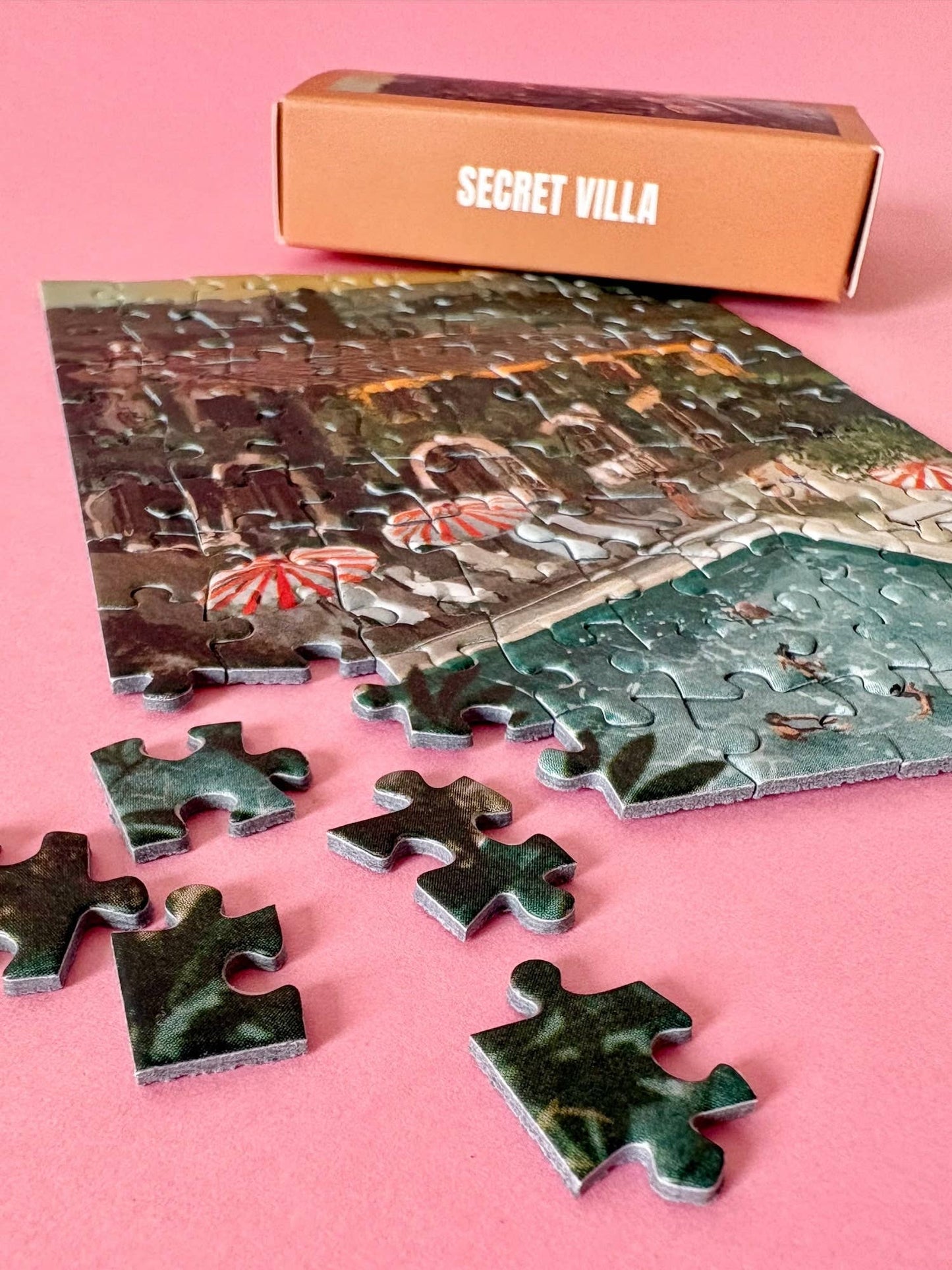 Mini-Puzzle Secret Villa, 99 pieces